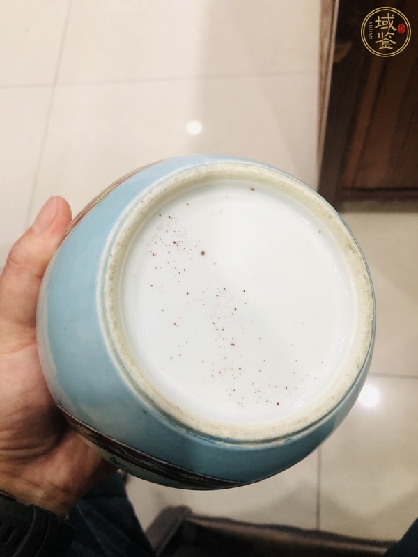 古玩陶瓷挑擔(dān)人物罐真品鑒賞圖