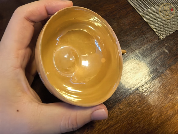 古玩陶瓷椰樹海鷗鵝紋執杯真品鑒賞圖