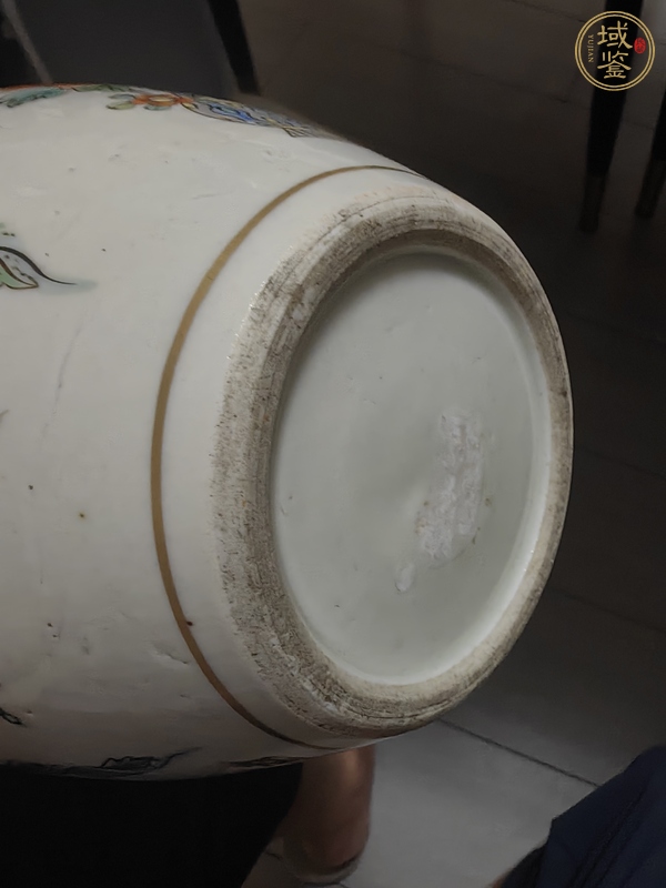 古玩陶瓷五彩開窗花鳥紋罐（日本）真品鑒賞圖