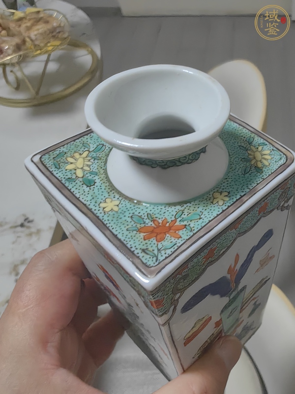 古玩陶瓷五彩博古花卉四方水盂（日本瓷）真品鑒賞圖