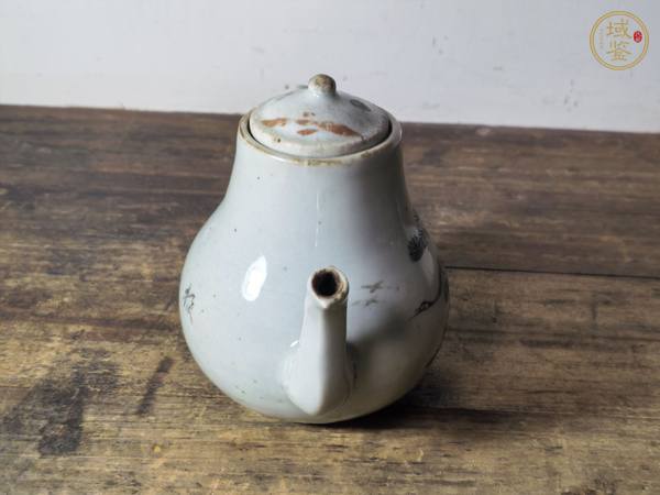 古玩陶瓷油粉彩松鶴延年圖茶壺真品鑒賞圖