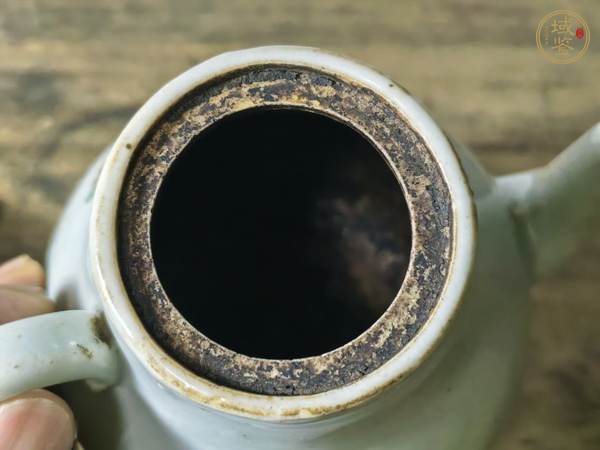 古玩陶瓷油粉彩松鶴延年圖茶壺真品鑒賞圖