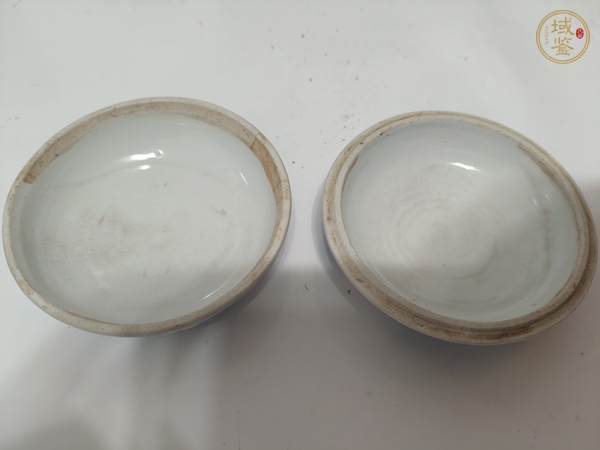 古玩陶瓷清康熙 青花花卉紋蓋盒真品鑒賞圖