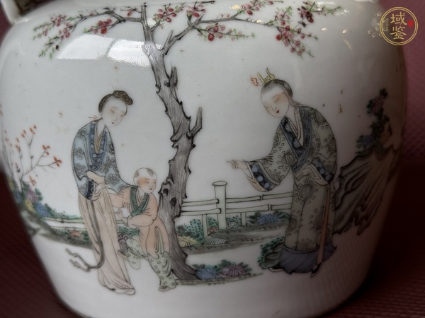 古玩陶瓷粉彩人物故事紋茶壺真品鑒賞圖