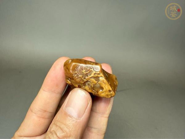 古玩雜項田黃隨形章料真品鑒賞圖