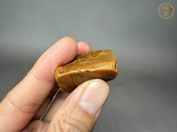 古玩雜項田黃隨形章料真品鑒賞圖