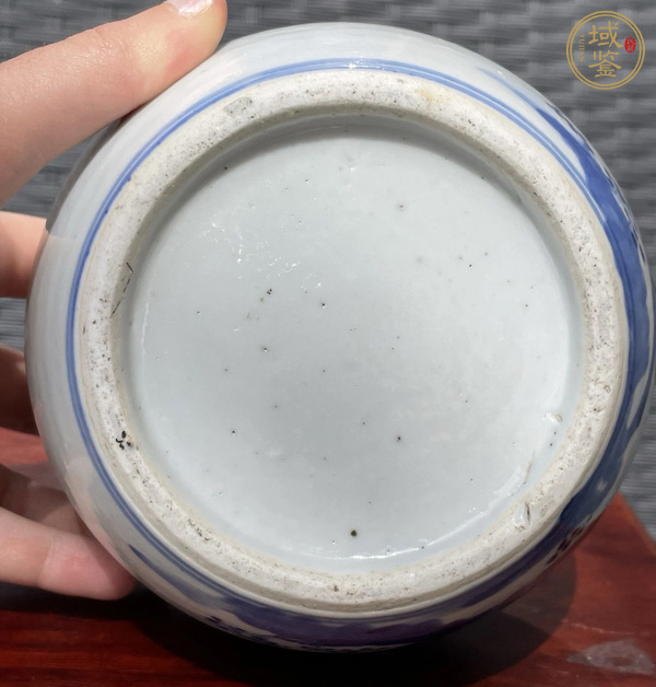 古玩陶瓷人物紋青花罐真品鑒賞圖