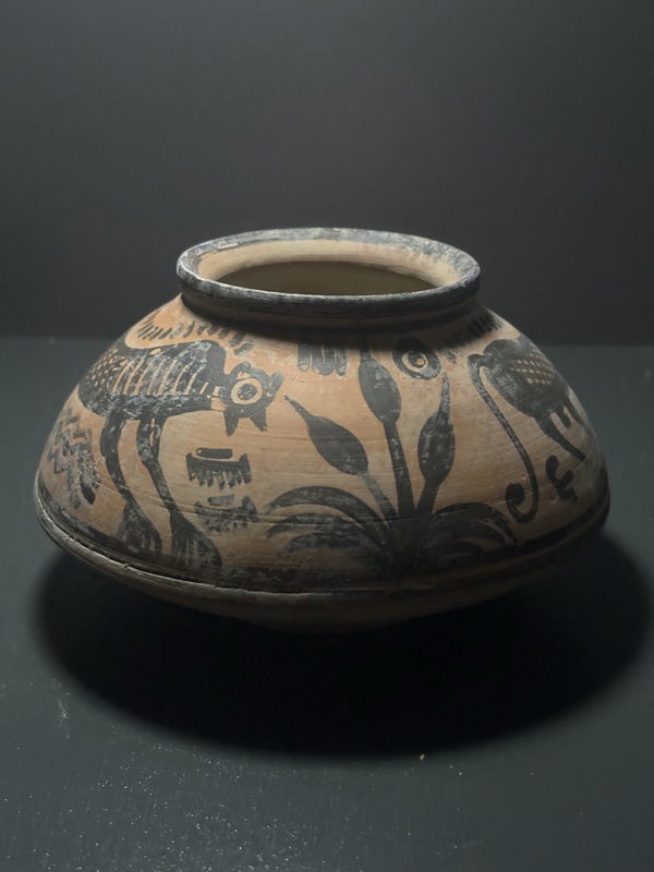 古玩陶瓷波浪紋異獸花卉碟形罐拍賣,當前價格516元