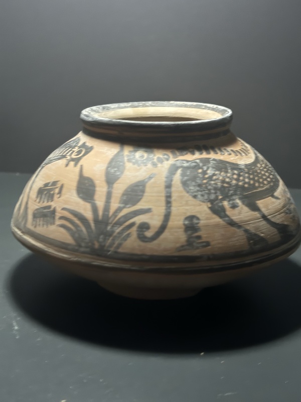 古玩陶瓷波浪紋異獸花卉碟形罐拍賣,當前價格516元