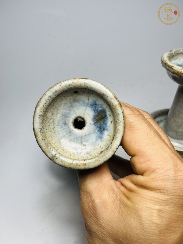 古玩陶瓷青花哥釉燭臺(tái)真品鑒賞圖