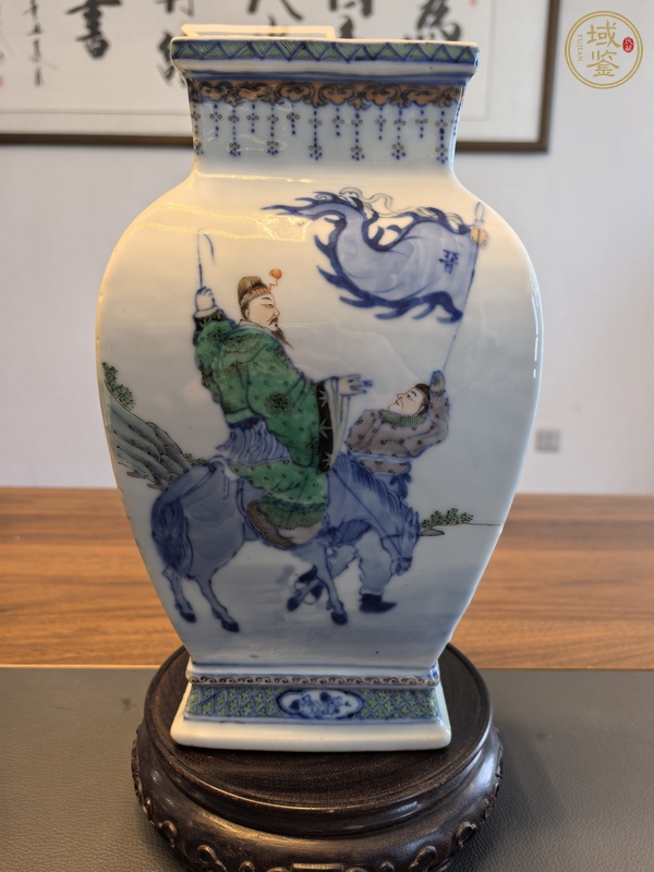 古玩陶瓷青花五彩加斗彩人物故事紋四方尊真品鑒賞圖