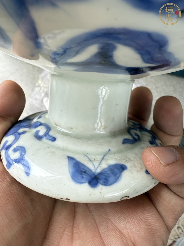 古玩陶瓷花卉紋青花高足碗真品鑒賞圖