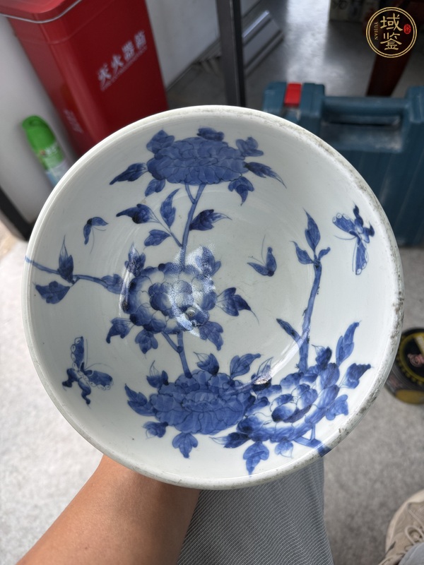 古玩陶瓷花卉紋青花高足碗真品鑒賞圖
