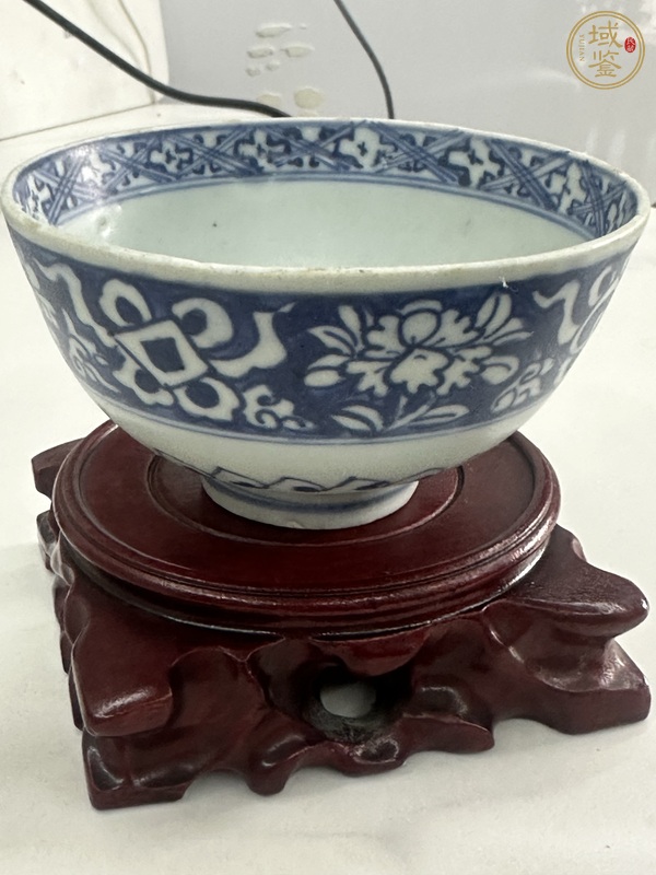 古玩陶瓷晚明青花碗真品鑒賞圖