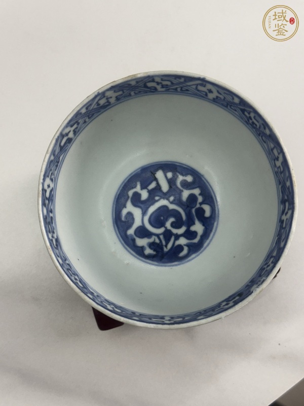 古玩陶瓷晚明青花碗真品鑒賞圖