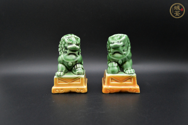 古玩黃綠釉獅子擺件真品鑒賞圖