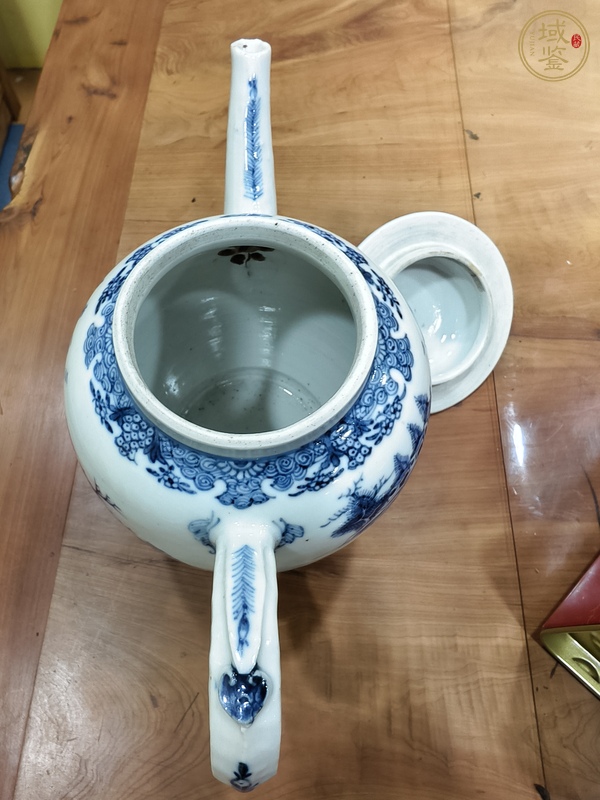 古玩陶瓷清乾隆 青花山水紋執壺真品鑒賞圖