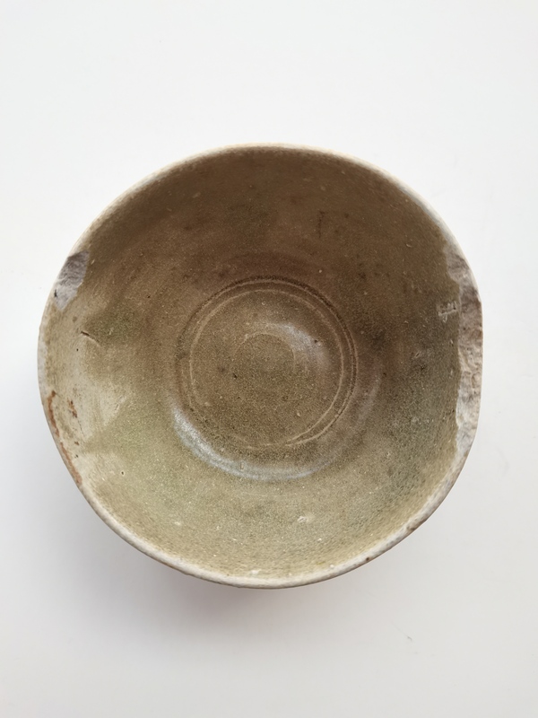 古玩陶瓷岳州窯青釉羅漢杯拍賣,當前價格0元