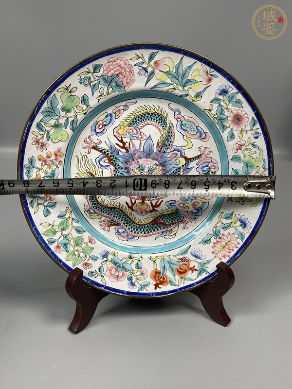 古玩陶瓷銅胎畫龍紋盤真品鑒賞圖