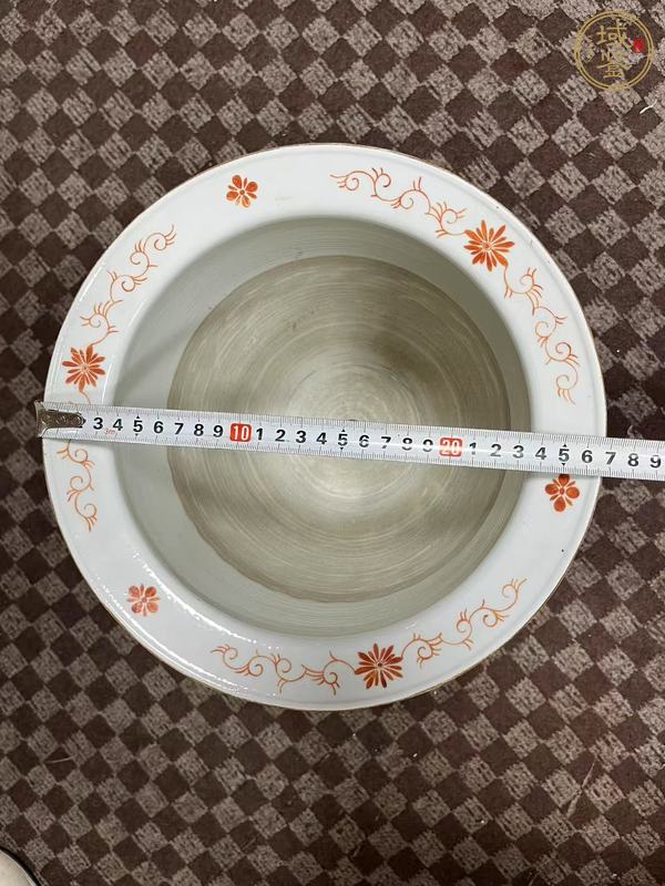 古玩陶瓷王子五彩人物花盆真品鑒賞圖