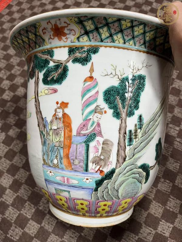 古玩陶瓷王子五彩人物花盆真品鑒賞圖