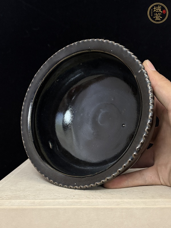 古玩陶瓷黑釉爐真品鑒賞圖