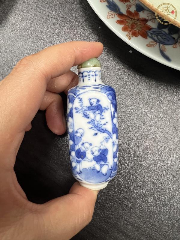 古玩陶瓷青花嬰戲圖鼻煙壺真品鑒賞圖