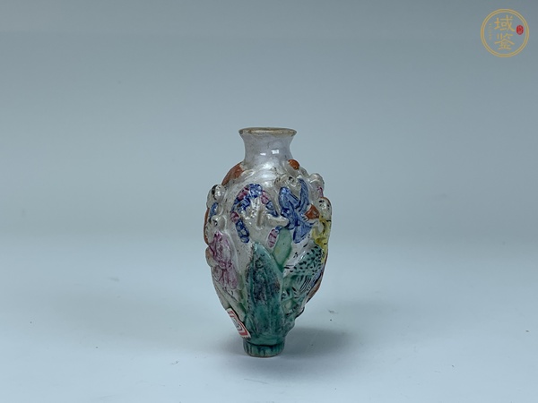 古玩陶瓷煙壺真品鑒賞圖