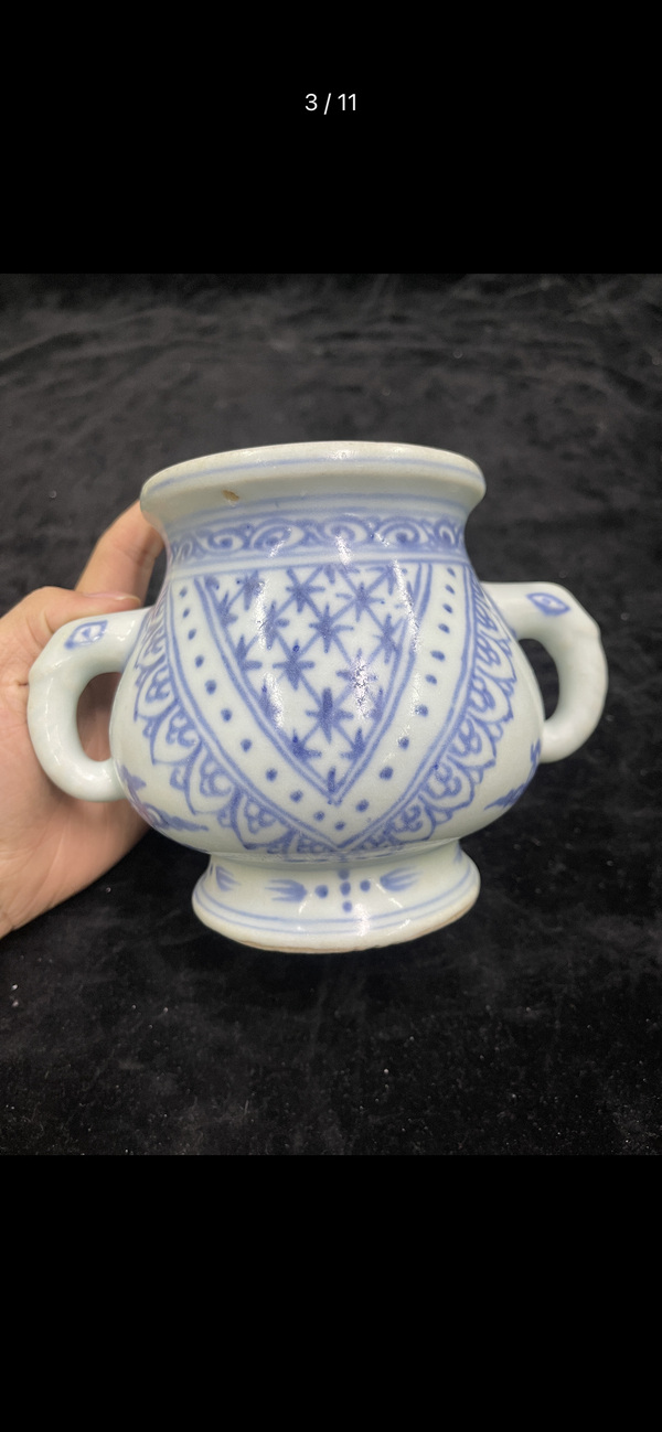 古玩轉(zhuǎn)賣青花香爐拍賣，當(dāng)前價格999元