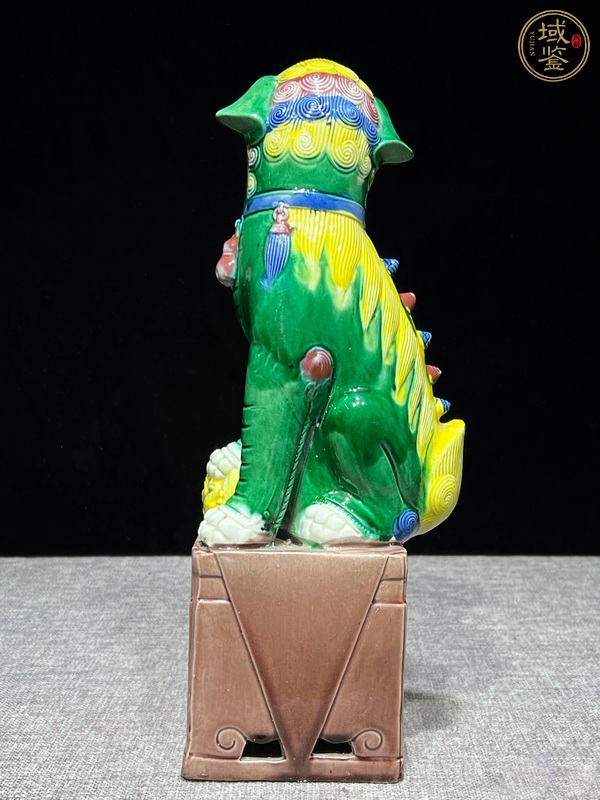 古玩陶瓷素三彩獅子瓷塑 真品鑒賞圖