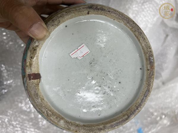 古玩陶瓷人物紋粉彩瓶真品鑒賞圖