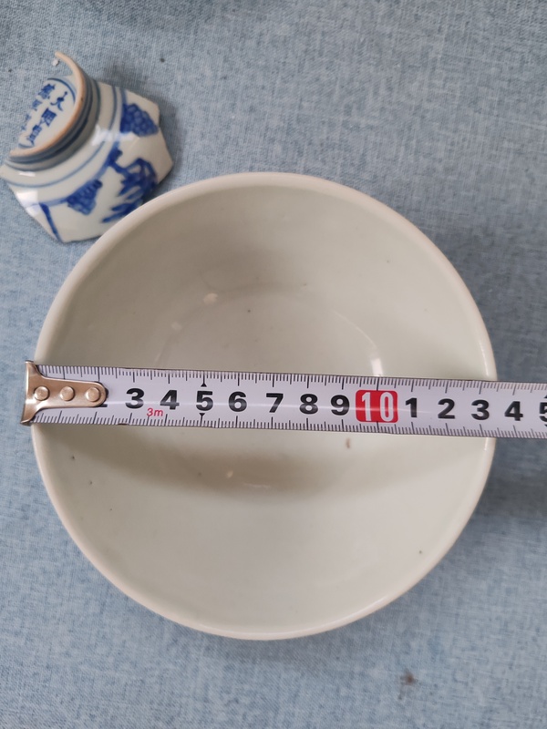 古玩陶瓷清中期青花纏枝蓮紋碗拍賣,當前價格1080元