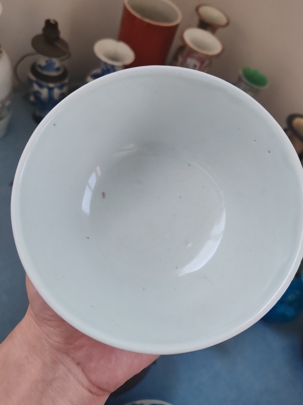 古玩陶瓷清中期青花纏枝蓮紋碗拍賣,當前價格1080元