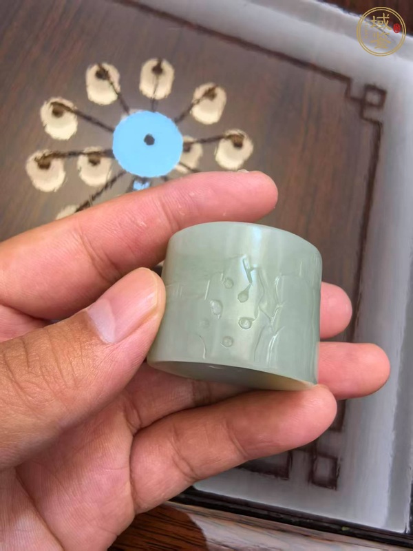 古玩玉器和田玉雕“人物故事”扳指真品鑒賞圖