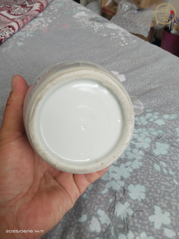 古玩陶瓷山水紋青花瓶真品鑒賞圖
