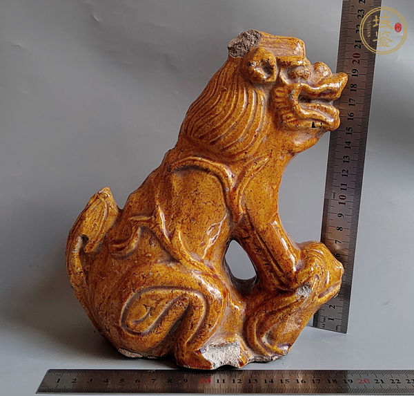 古玩陶瓷黃釉屋脊獸真品鑒賞圖