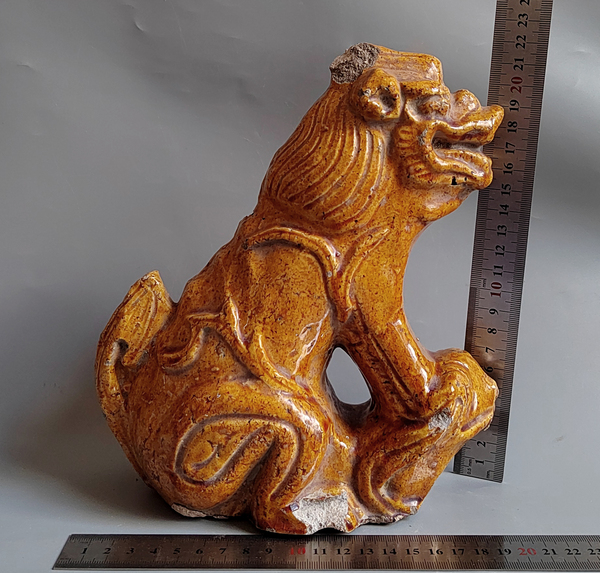 古玩陶瓷清代黃釉屋脊獸拍賣，當前價格76元