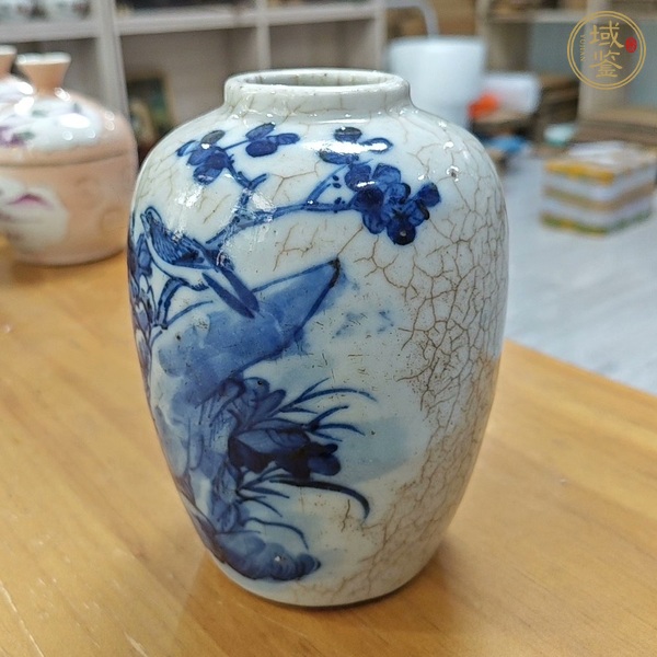古玩陶瓷晚清哥釉青花花鳥罐真品鑒賞圖
