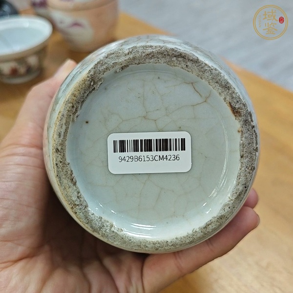 古玩陶瓷晚清哥釉青花花鳥罐真品鑒賞圖