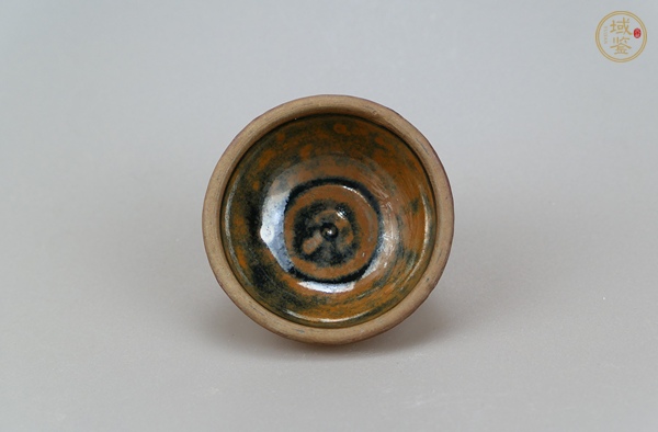 古玩陶瓷窯變黑釉茶盞真品鑒賞圖