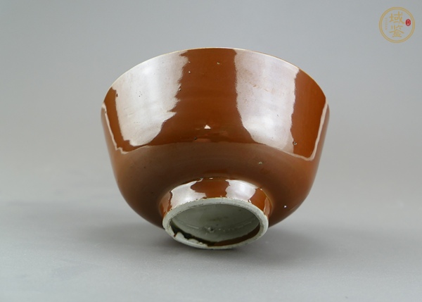 古玩陶瓷紫金釉茶碗真品鑒賞圖