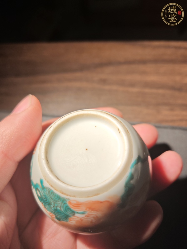古玩陶瓷清晚期獅子繡球紋水盂真品鑒賞圖