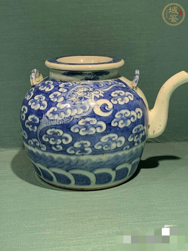 古玩陶瓷龍紋青花提梁壺真品鑒賞圖