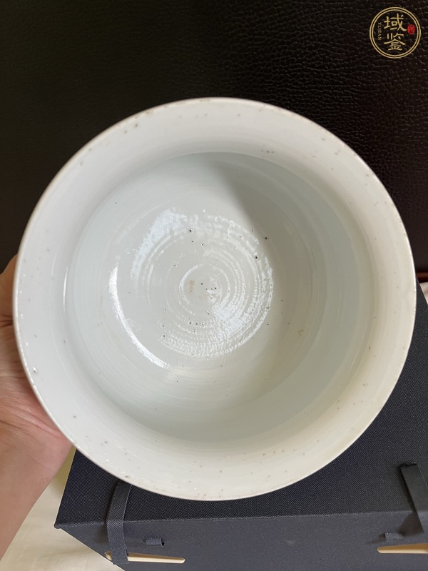 古玩陶瓷青花纏枝蓮紋香爐，疑似復窯真品鑒賞圖