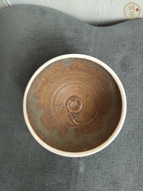 古玩陶瓷贛州窯褐釉茶盞真品鑒賞圖