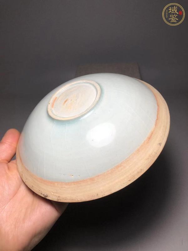 古玩陶瓷影青釉六出筋大碗真品鑒賞圖