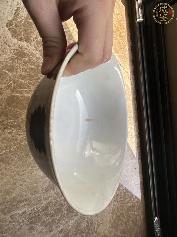 古玩陶瓷紫金釉碗真品鑒賞圖