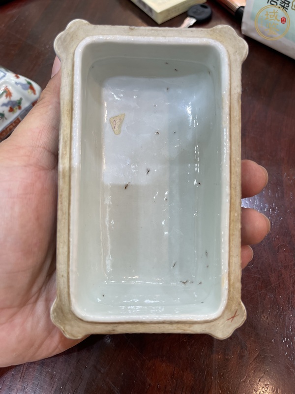 古玩陶瓷青花五彩龍紋蓋盒真品鑒賞圖