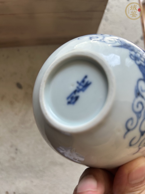 古玩陶瓷青花杯真品鑒賞圖