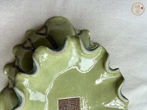 古玩陶瓷花口盤真品鑒賞圖